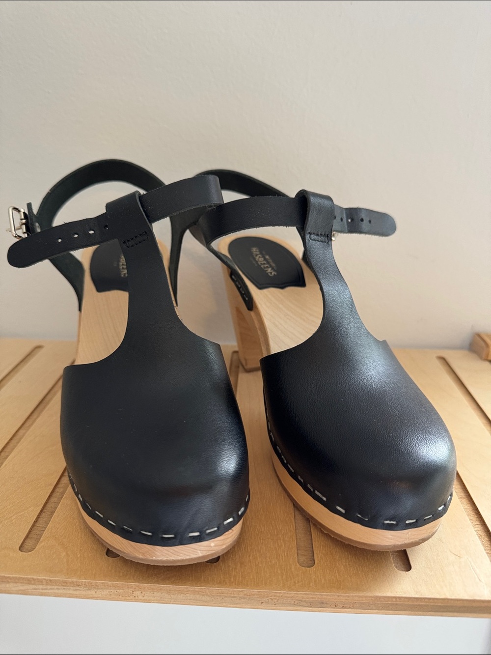 Hasbeens Swedish T-Strap Heeled Clogs